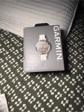 garmin lily 2 cream gold bezel coconut silicone band smartwatch